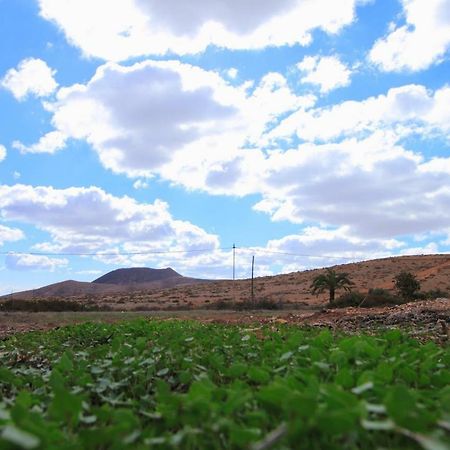 Montana Valles De Ortega - A Exterior photo